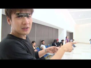 Mengintip Kegiatan Fendy Chow Berlatih Drama Teater