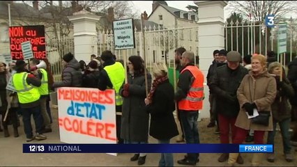 Indre-et-Loire : manifestation contre le centre de déradicalisation