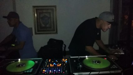 RetrOspectiva Flash Back HOuse & Radio Vibe Mix -12