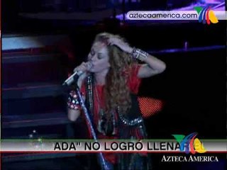 Paulina Rubio  no tuvo mucho éxito en un concierto