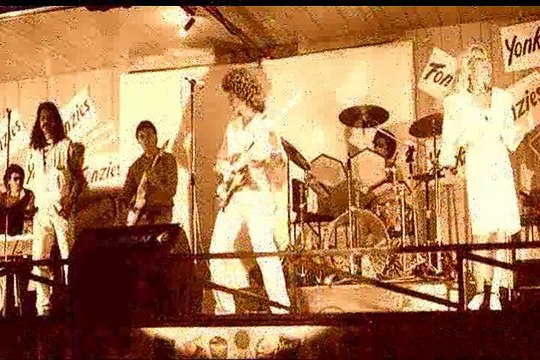 Giorgio Valentinuzzi La festa ha Lasciato il solito Vuoto 1981 Italy Private Prog Psych