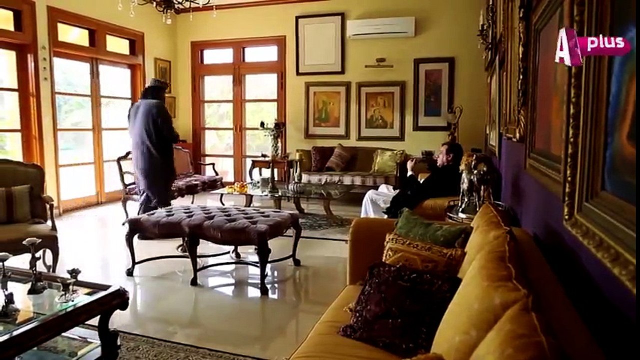 Mujhe Bhi Khuda Ne Banaya Hai Episode 33