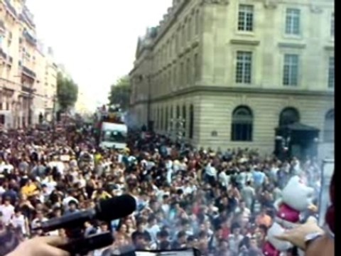 Didier Sinclair @Technoparade 07 (EDC)