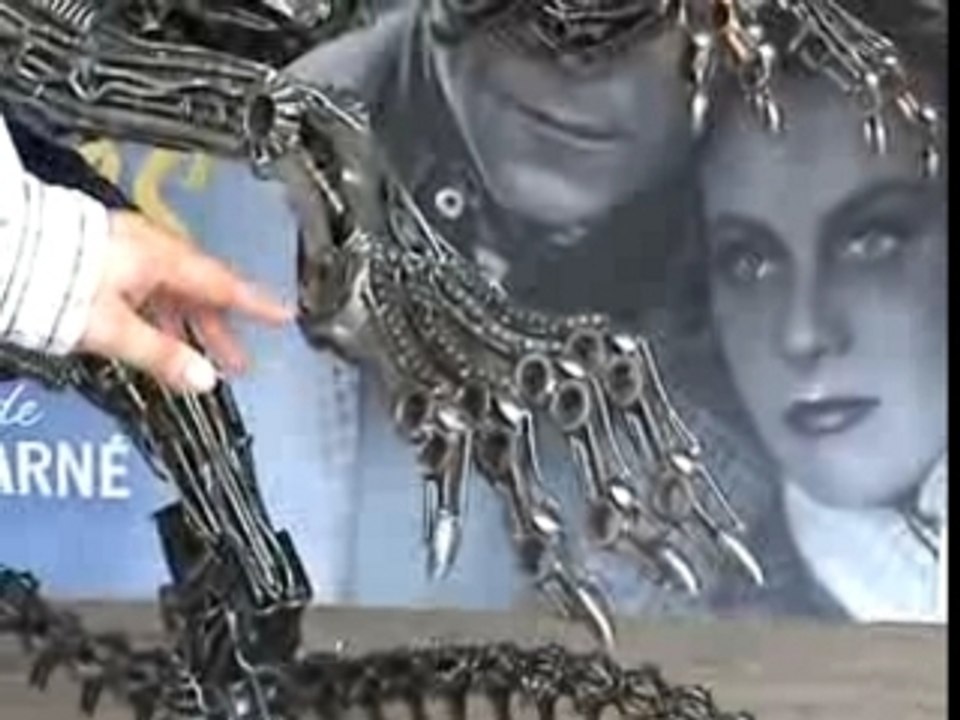 Golum predator