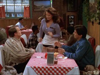 Szeretünk Raymond!  S01 05 Mindent A Szemnek