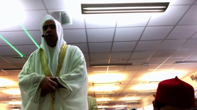 Metin Demirtas. Harameyn usulu kamet. Iqamah salah.Minhaj Ul Quran International Danmark.10/2 -2017. Kabe müezzini taklidi. Kabe imami taklidi. Sheikh Ali Mullah. Ali Ahmad Mullah Iqamah. Mescidi Haram kamedi. Medine kamet. Kabe kamet. Iqamah Masjid Haram