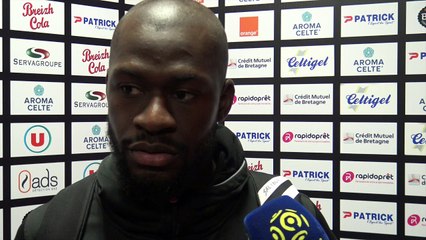 La réaction de Yannis Salibur après EAG-OL (2-1)