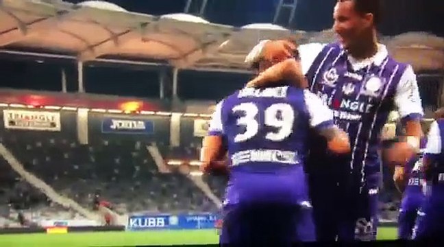 La MAGNIFIQUE retournée acrobatique d'Andy Delort !