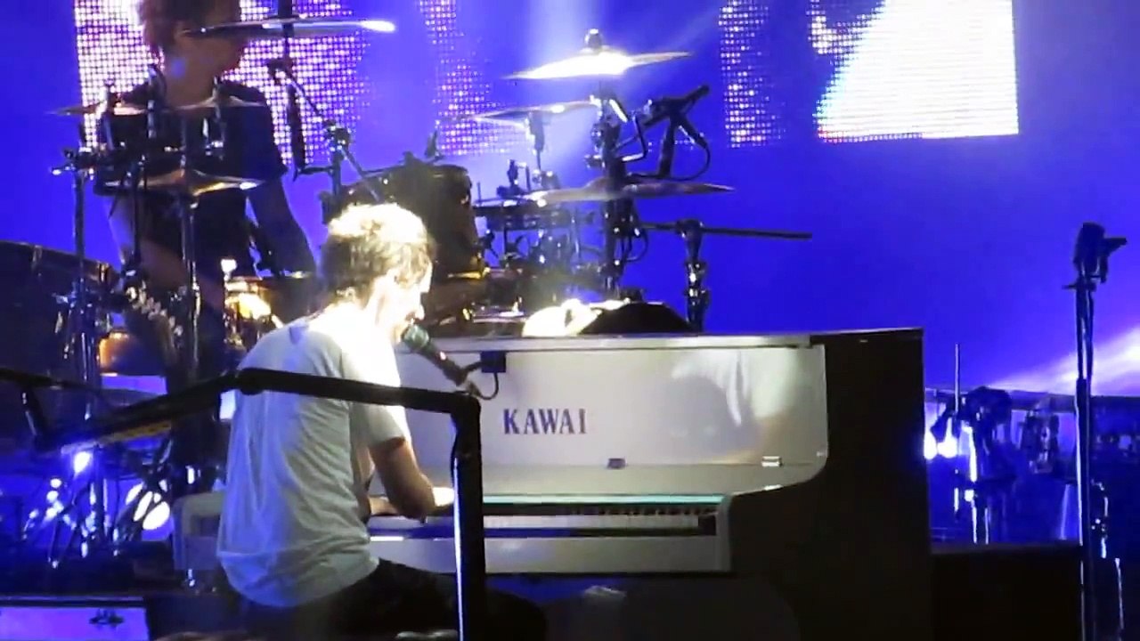 MUSE - United States of Eurasia - Hong Kong AsiaWorld Expo - 02/06/2010