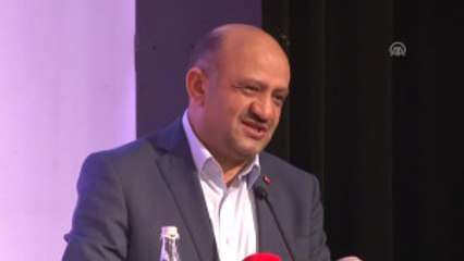 Bakan Işık: " 'Evet' Çıkması Inanın CHP Için de Çok Hayırlı Olur"