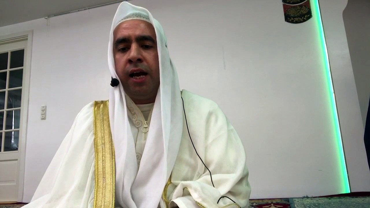 Sheikh Abdussamed tarzi makami Kuran tilaveti. Quran tilawah Sheikh Abdelbaset style. Okuyan Hafiz Metin Demirtas. Kopenhag Danimarka. Minhaj ul Quran International Danmark. Sheikh Abdelbaset Abdessamad style. Imitation Sheikh Abdussamad. Kuran tilaveti.