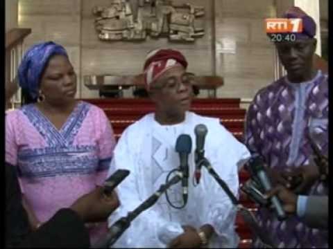 De retour en Côte d'Ivoire, le Président de la République reçoit quatre nouveaux ambassadeurs