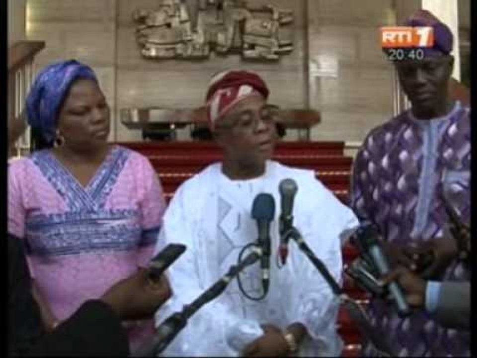 De retour en Côte d'Ivoire, le Président de la République reçoit quatre nouveaux ambassadeurs