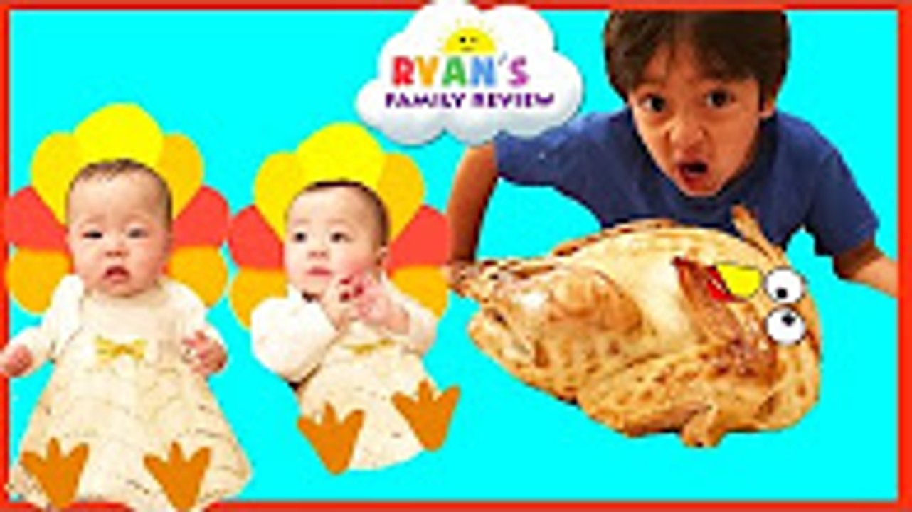 Baby's First Thanksgiving 2016! Ryan's Family Review Holiday Special Event! Fami