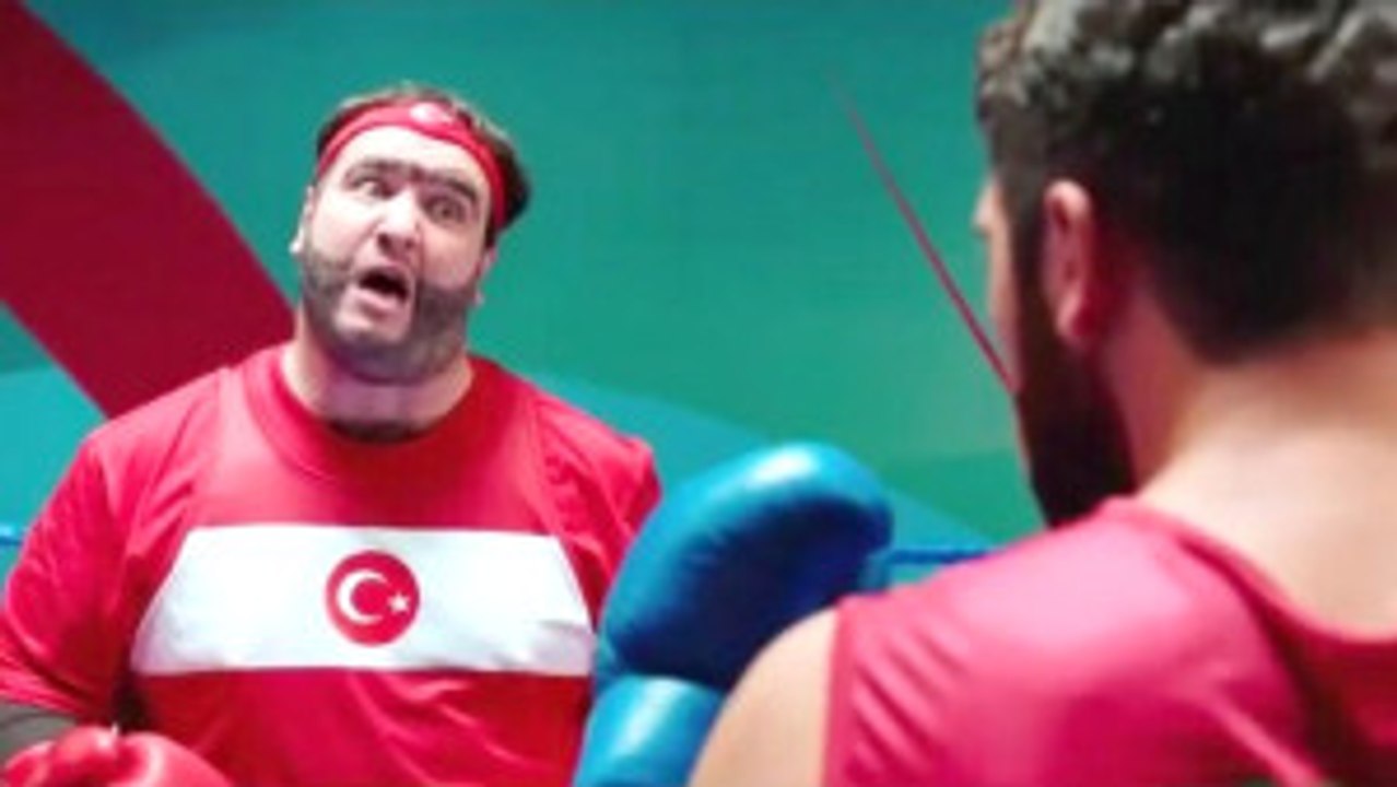 Şahan Gökbakar, Filmden Çıkardığı Sahne İçin: Pis Oyunu Bozdum