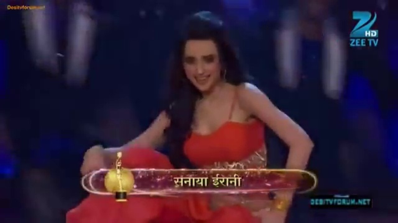 Sanaya Irani Dance Performance in