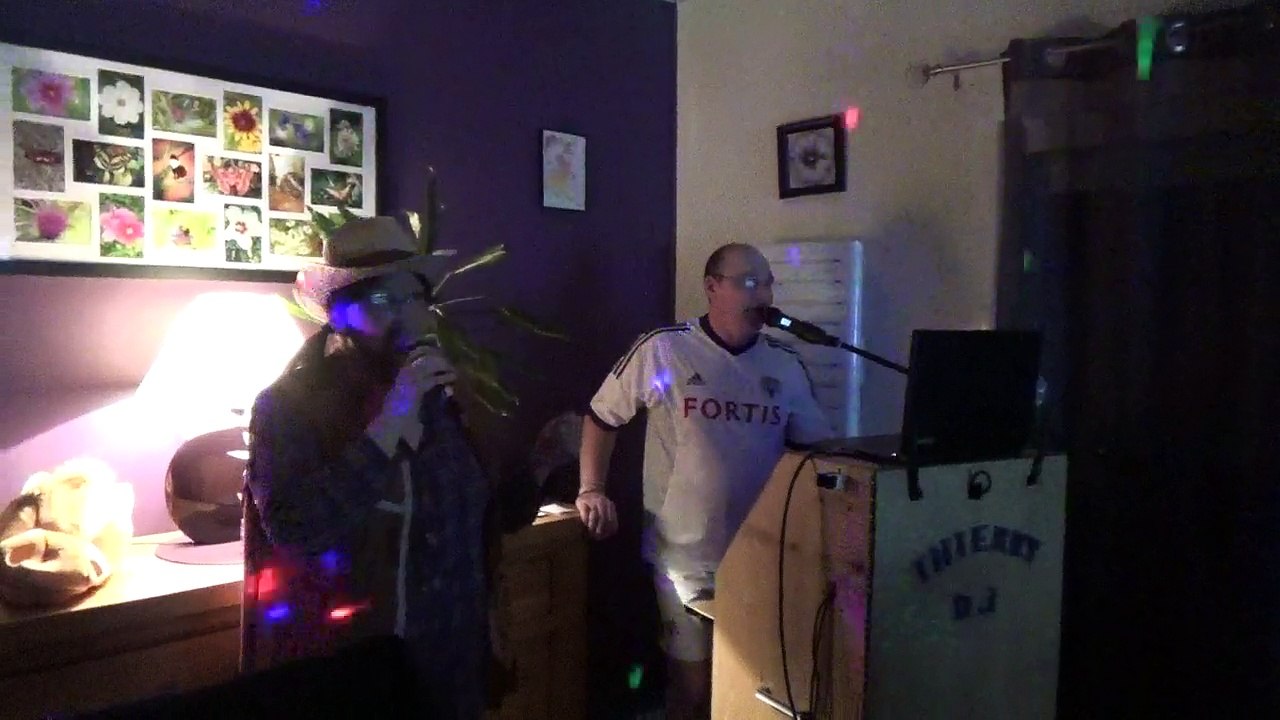 marie chante macumba de JP mader