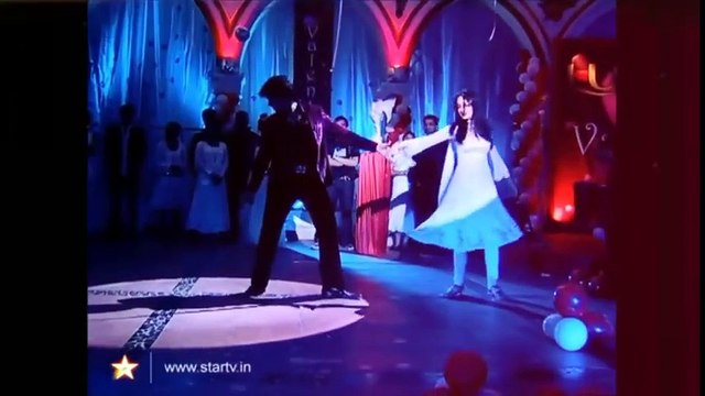 Mohit Sehgal Sanaya Irani (Sajan vm toota jo kabhi taara)