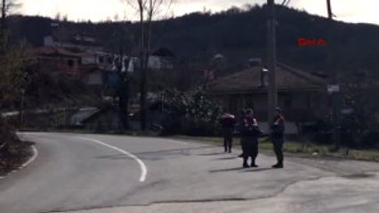 Cinayetin Ardından Katil Zanlısının Evi Ateşe Verildi