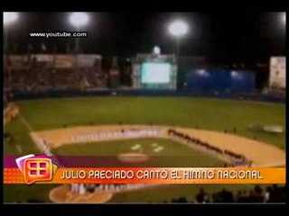 Ridículo de Julio Preciado cantando ¡el Himno Nacional!