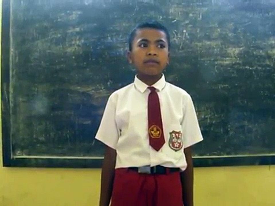 Lucu Dan Kocak...! Lagu Kebangsaan Versi Anak SD ini