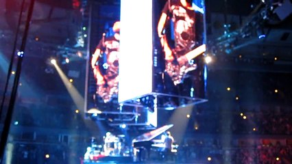 Muse - United States of Eurasia - Chicago United Center 03/12/2010