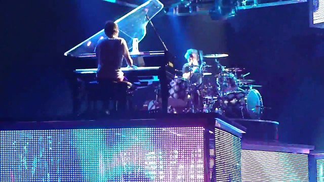 Muse - United States of Eurasia - Houston Toyota Center - 03/18/2010