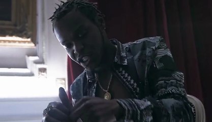 Kuluna Blacks One parle de son clip avec Jones Cruipy !