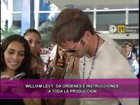 William Levy quiere dar todas las órdenes