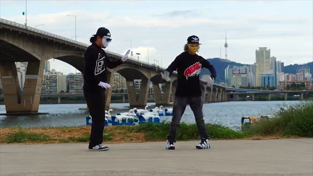 Poppin Brothers - with Poppin Juno [Poppin Hyunjoon 팝핀현준]