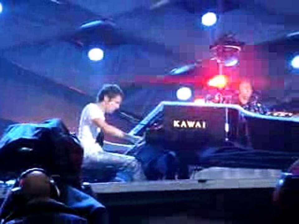 Muse - United States of Eurasia - Bern Stade de Suisse - 06/02/2010