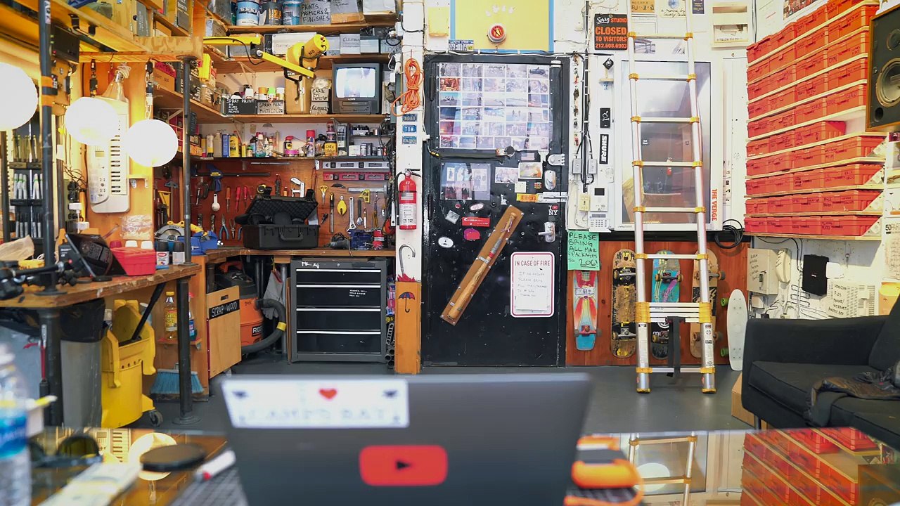 Millionaire YouTube SELLOUT-BQ_z48aJD5o