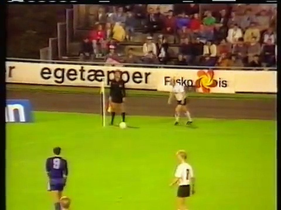 16.09.1986 - 1986-1987 UEFA Cup Winners' Cup 1st Round 1st Leg Boldklubben 1903 1-0 Vitosha Sofia