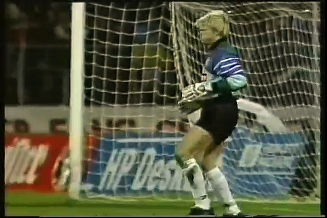 14.09.1993 - 1993-1994 UEFA Cup 1st Round 1st Leg Karlsruher SC 2-1 PSV Eindhoven