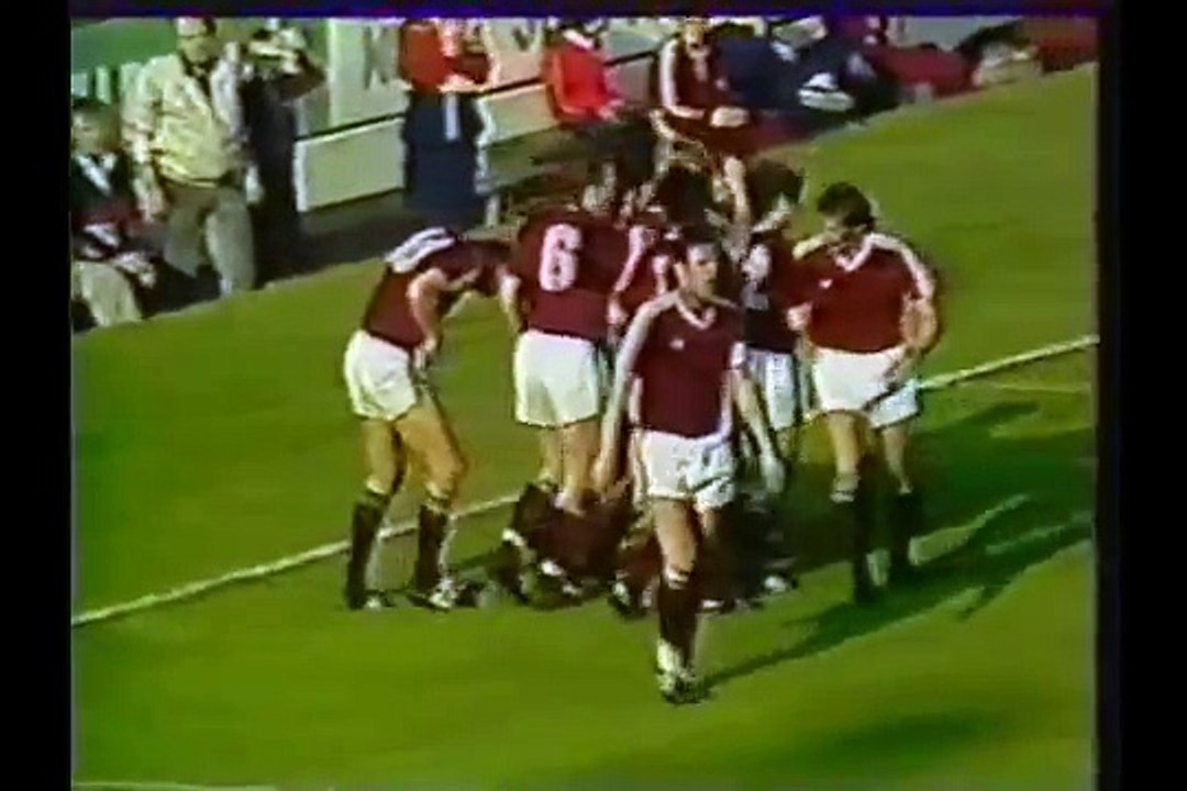 07.09.1988 - 1988-1989 European Champion Clubs' Cup 1st Round 1st Leg AC Sparta Prag 1-5 Steaua Bükreş