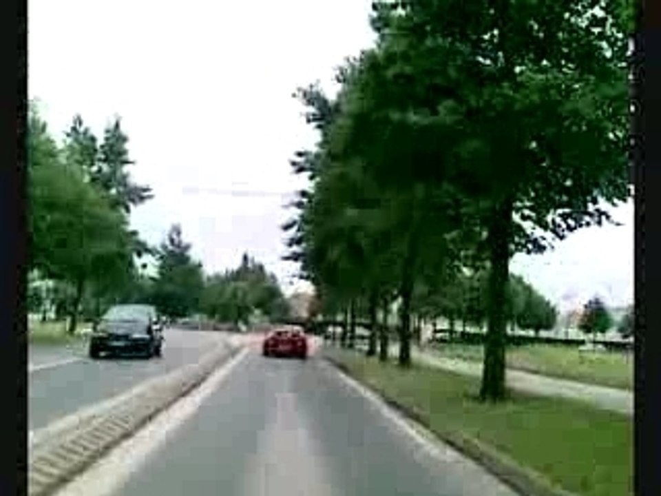 GOLF IV TDI VS FERRARI F348 TS... MDR