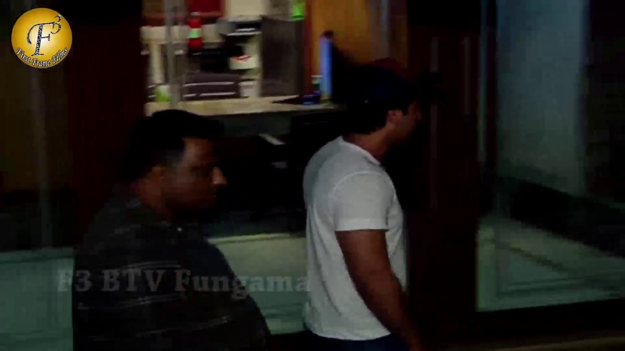 RANBIR KAPOOR SPOTTED AT SANJAY DATT HOUSE