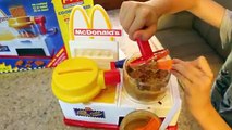 McDonalds COOKIE MAKER Happy Meal Magic Toy Treat Machine Toy Review Superhero Family