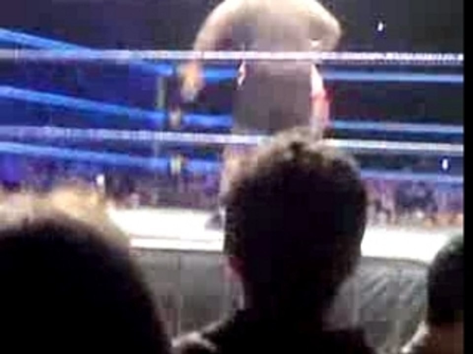 wwe paris bercy 4th match (partie 2)