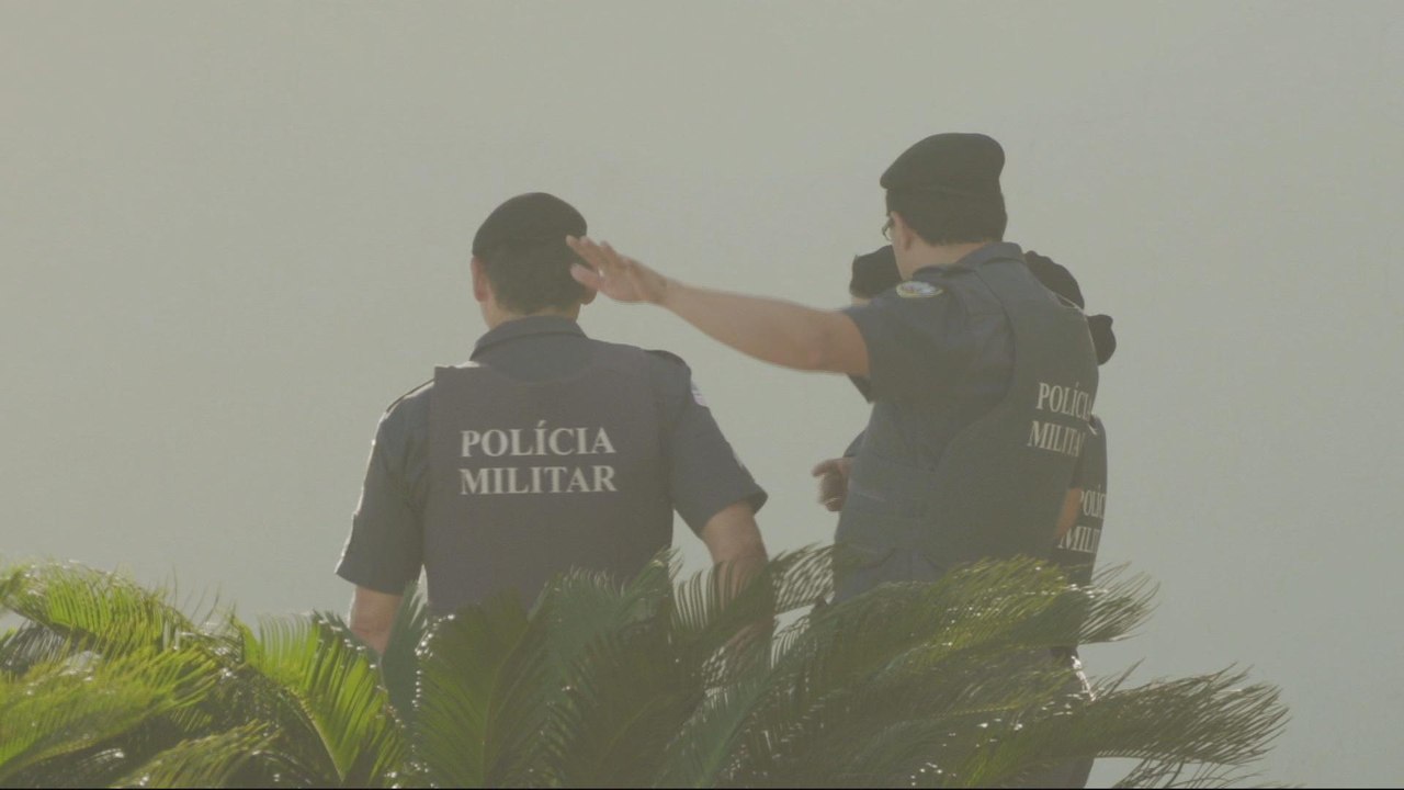 Brazil police resume duty after violent strike