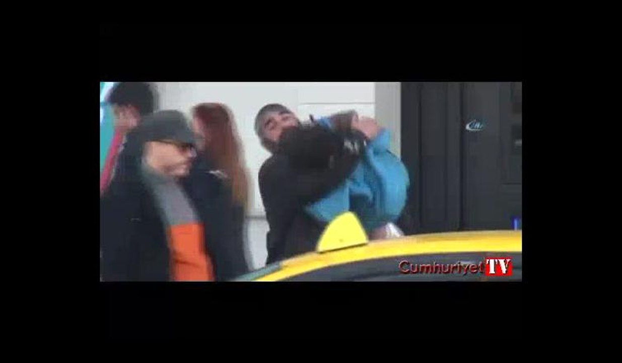 Oğlunu bayıltarak dilendirdi