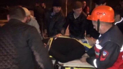 Sakarya 7 Araca Çarpan Otomobil Sürücüsü Kaçtı