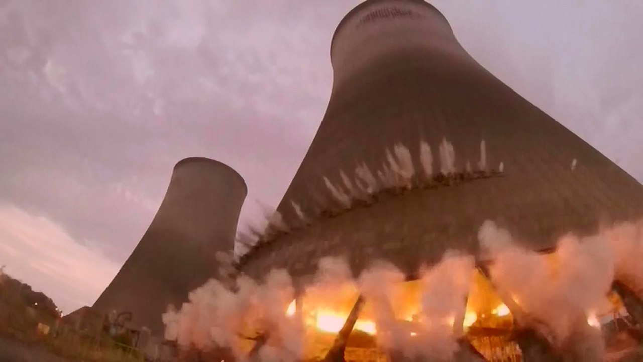 BBC Снос сооружений: взрывная команда 2015