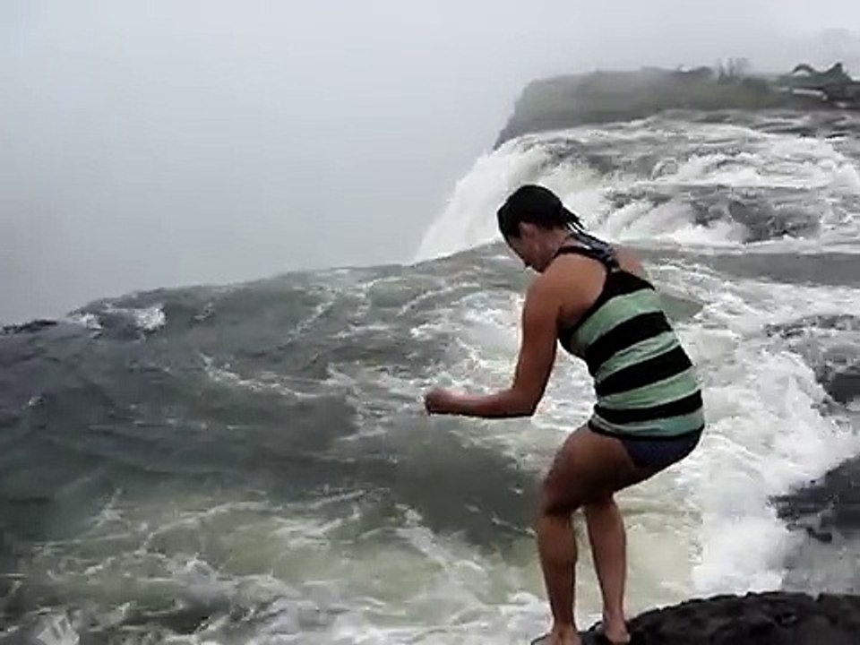 Victoria falls-devil pool