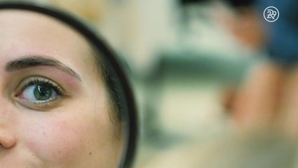 Slow-Mo Eyebrow Threading