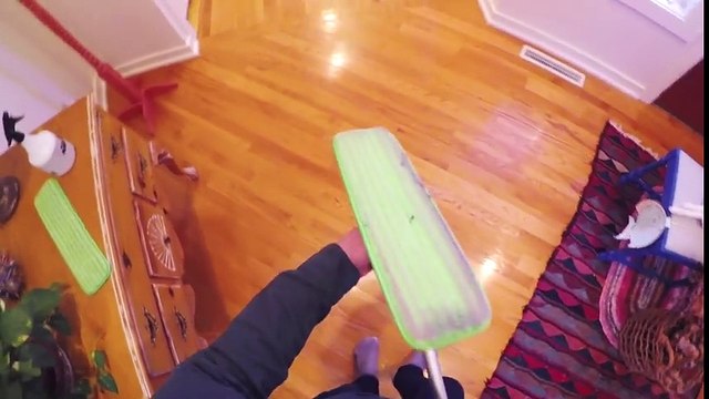 How To Clean Hardwood Floors with Vinegar