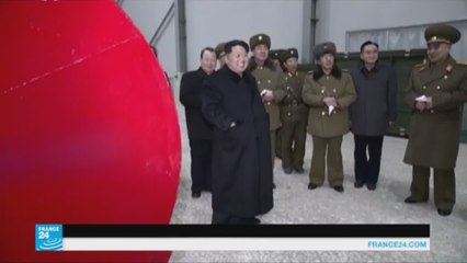 الزعيم الكوري مبتهج لنجاح تجربة الصاروخ الباليستي