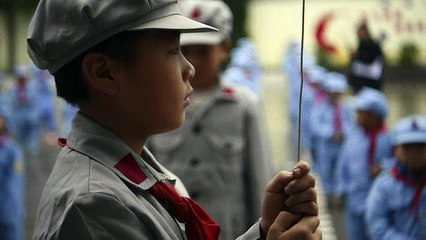 Chine: éducation «patriotique» pour des écoliers en uniforme