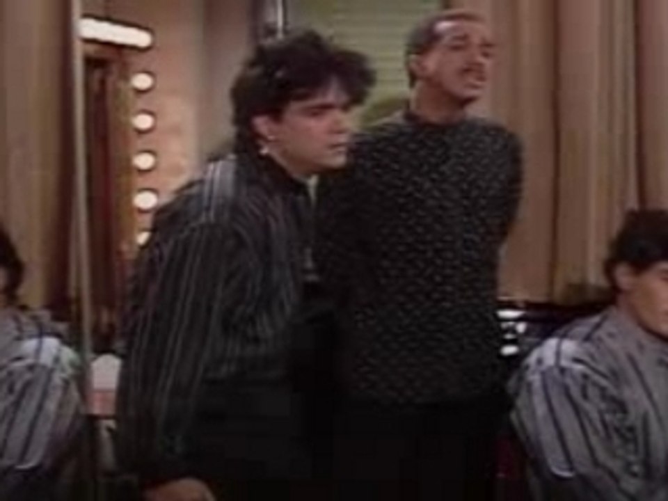 Les Inconnus - Isabelle a les yeux bleus