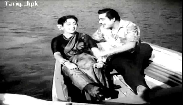 Tum chal rahe ho hum chal rahe hain magar duniya walon ke dil jal rahen hain=1959